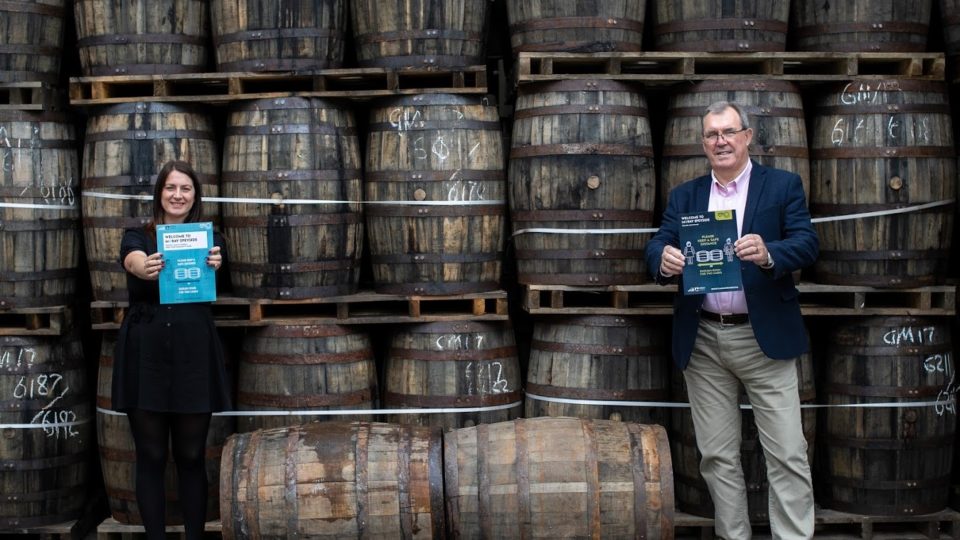 MORAY GETS BEHIND SPIRIT OF TWO CASKS SOCIAL DISTANCING
