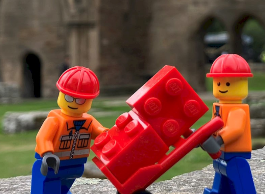 The BIG Elgin Cathedral LEGO™ Build